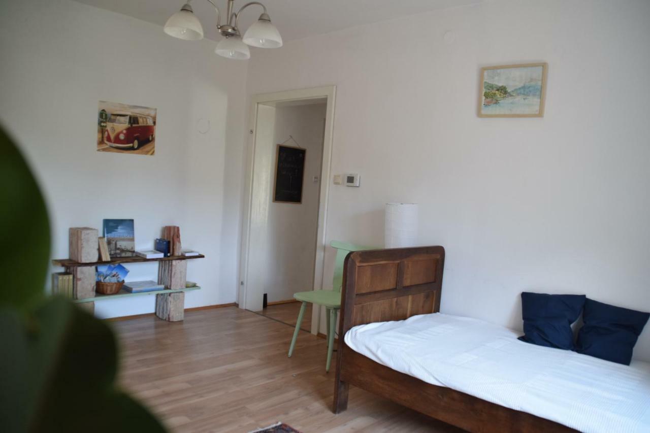 Vintage-Ferienwohnung für 2 Schörfling Exterior foto